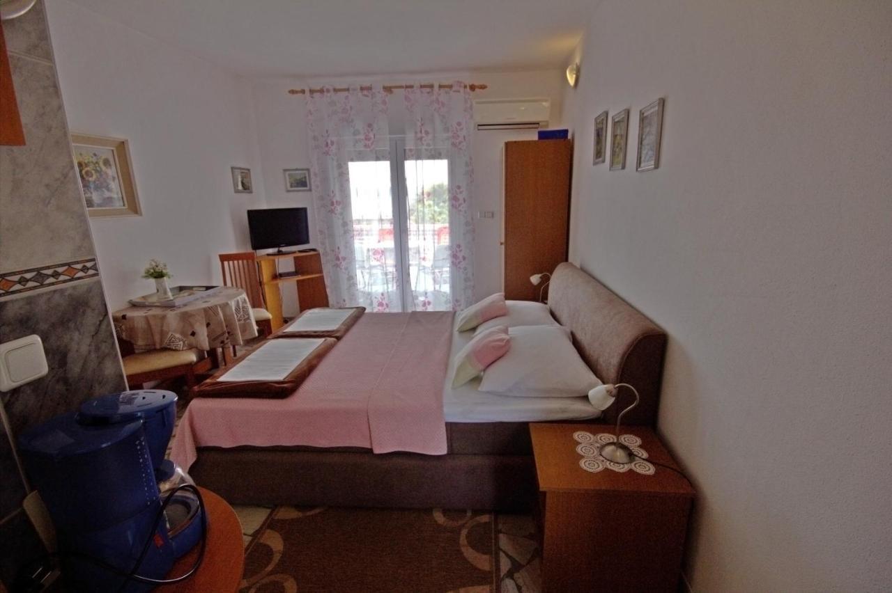 Ivan & Anka Apartments Bojko Selce Eksteriør bilde