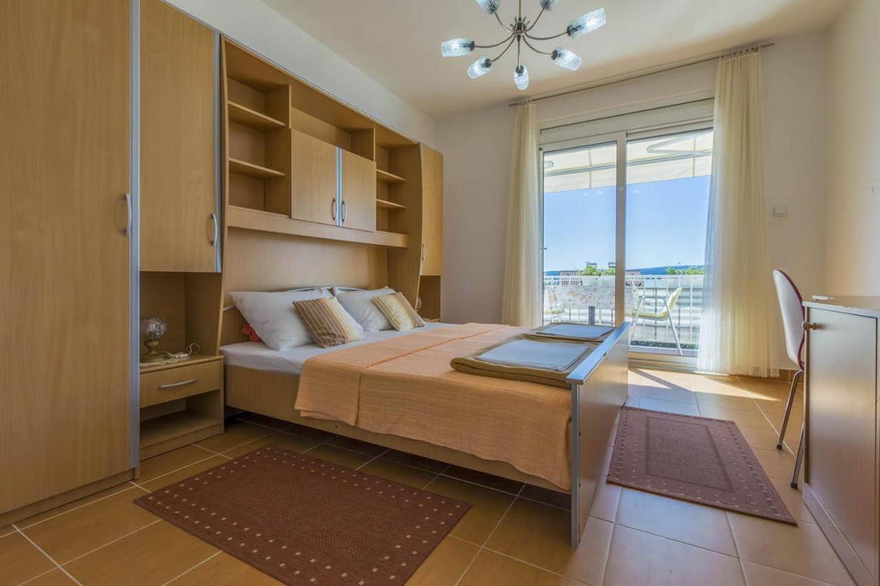 Ivan & Anka Apartments Bojko Selce Eksteriør bilde