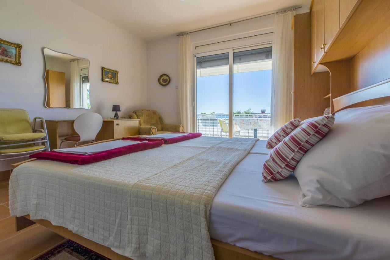 Ivan & Anka Apartments Bojko Selce Eksteriør bilde